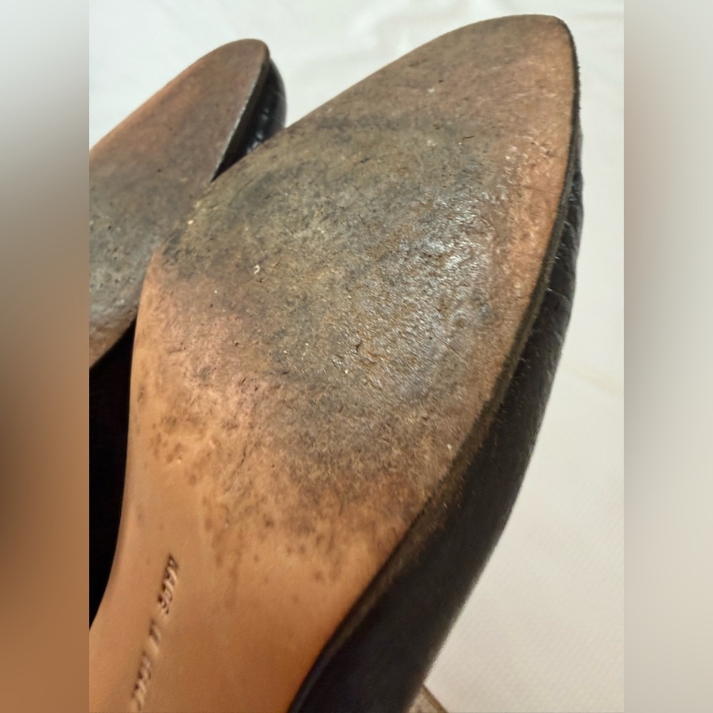 Salvatore Ferragamo Black Croc-Embossed heels - Picture 11 of 12